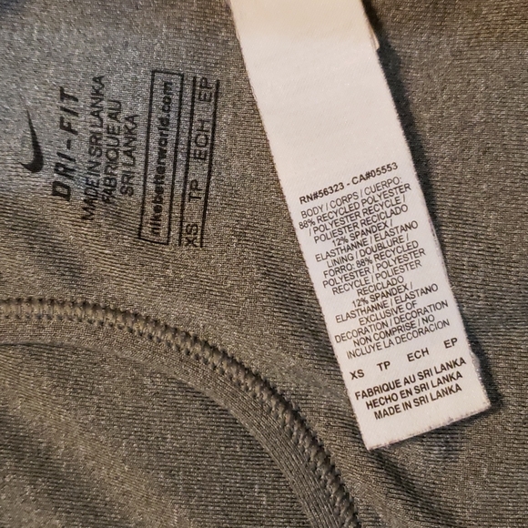 Nike Sports Bra - Picture 3 of 3